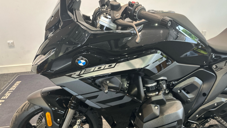 BMW R1300 RS SE (25MY)